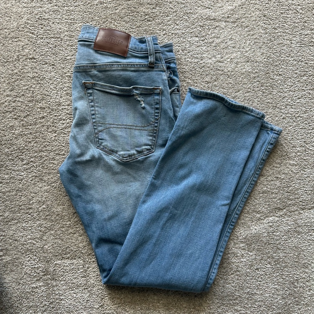 Hollister straight slim advanced stretch distressed jeans in light wash W32 L32